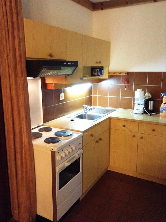 Haus Pock Apartments Presseggersee Rum bild